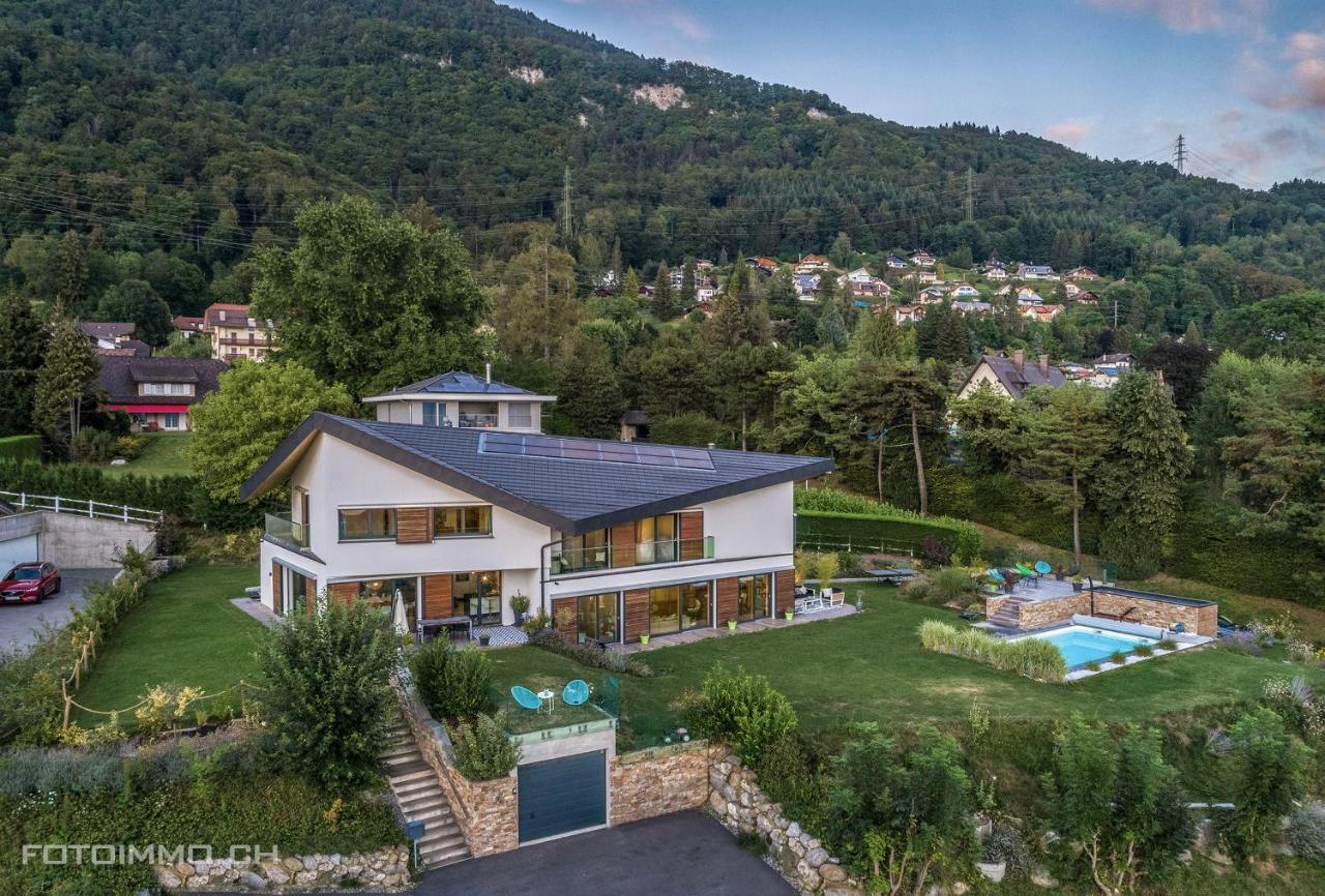 Montreux Holiday Home Exterior photo