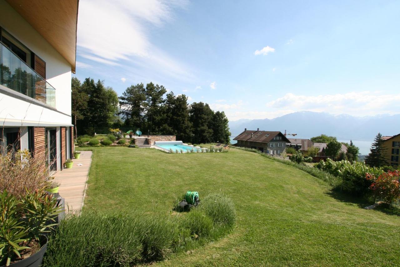 Montreux Holiday Home Exterior photo